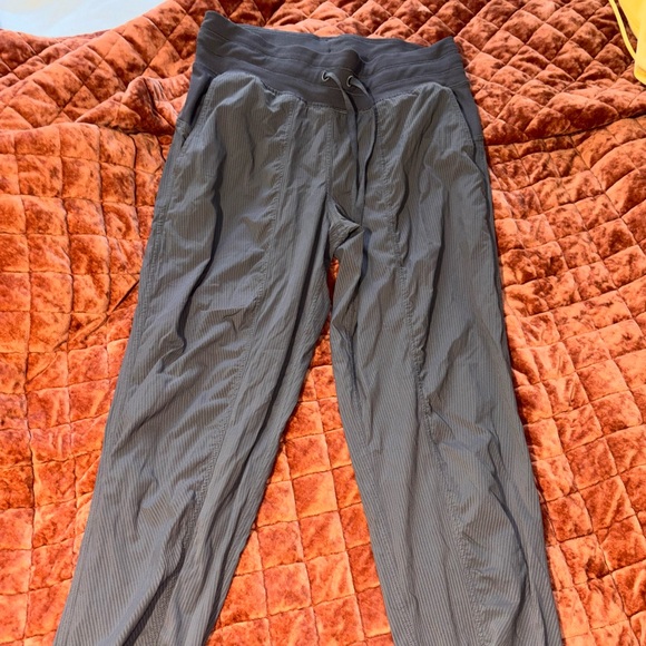 Lululemon jogger pants - Picture 2 of 3